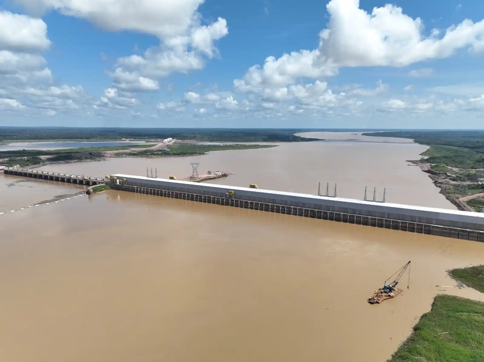 Geomind - Soluções em Geotecnologia (/images/hero/solucao-6.webp)